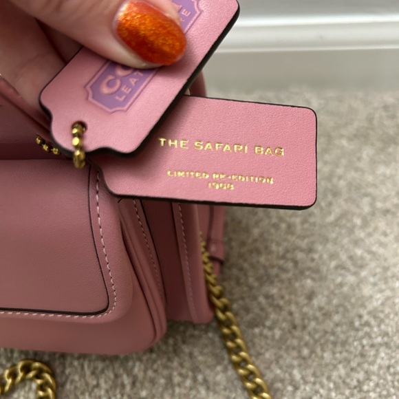 The Coach Originals Glovetanned Leather Mini Safari Tote - Picture 3 of 7